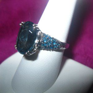 Sterling Silver London Blue Topaz Ring